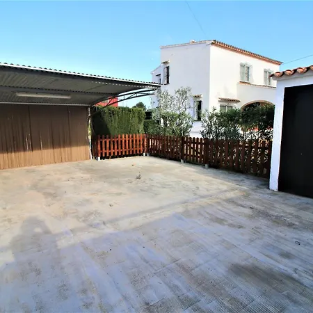Terry Villa